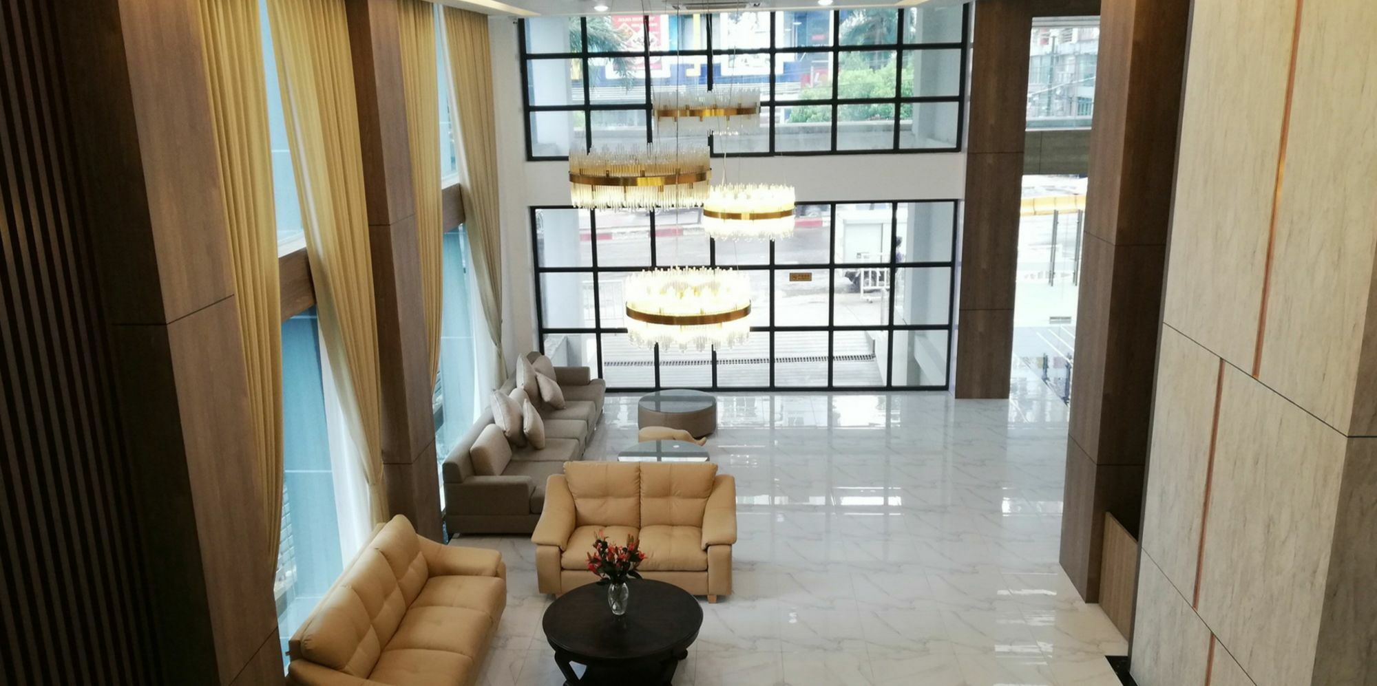 8 Mile Hotel Rangun Zewnętrze zdjęcie